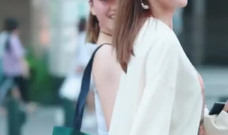 叫我一声小姐姐好难吗,一场勇敢的称呼革命