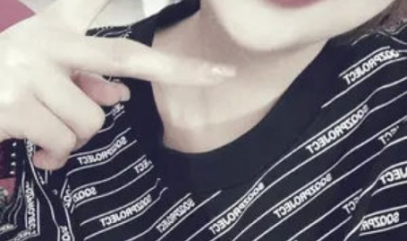 卖男装的小姐姐背影,探寻卖男装小姐姐的独特魅力